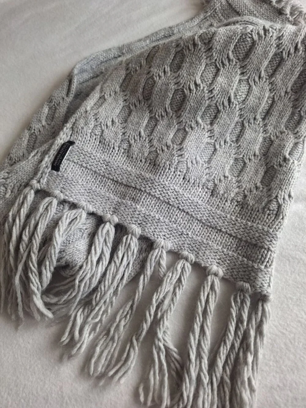 💙 Banana Republic Italian Yarn Oversized Cable Knit Scarf Gray Fringe 82